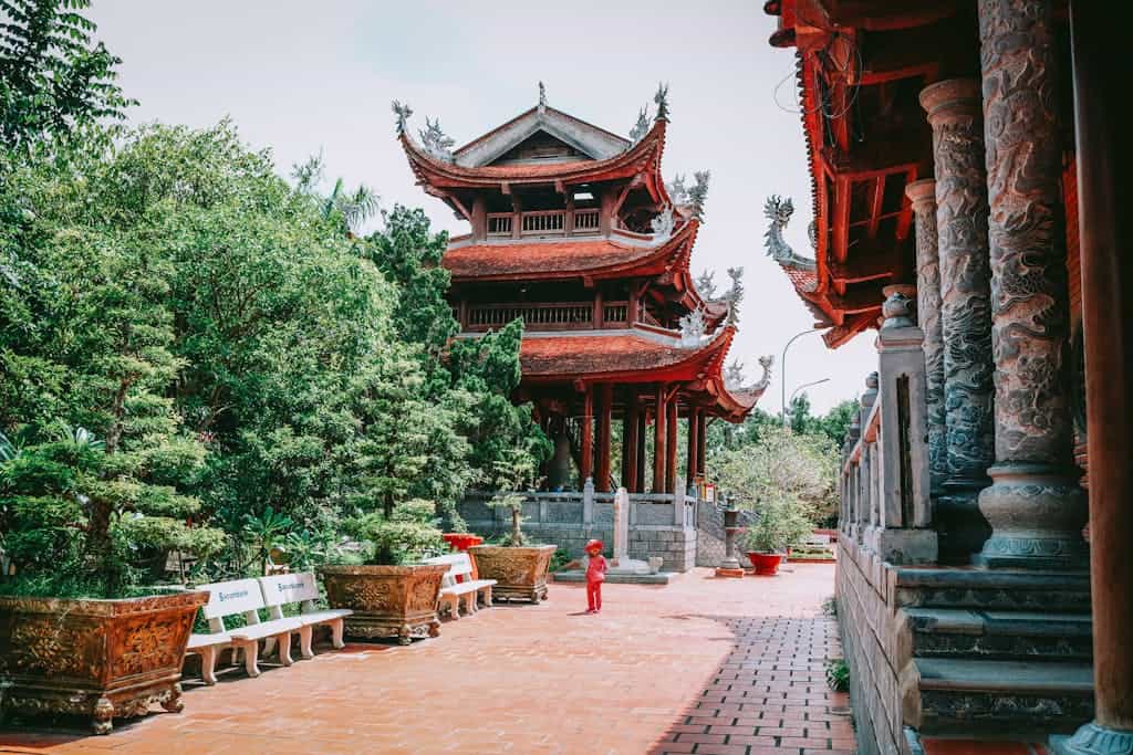 Travel Southeast Asia -Vietnamese pagoda